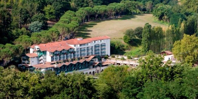 Le Domaine Du Levant Hotel Cambo-les-Bains Exterior photo